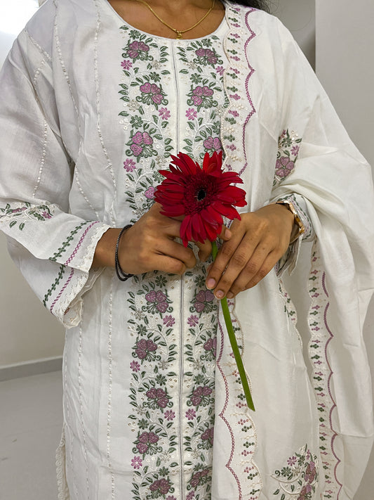 White kurta set with Pant and Dupatta - TRSR 002 D