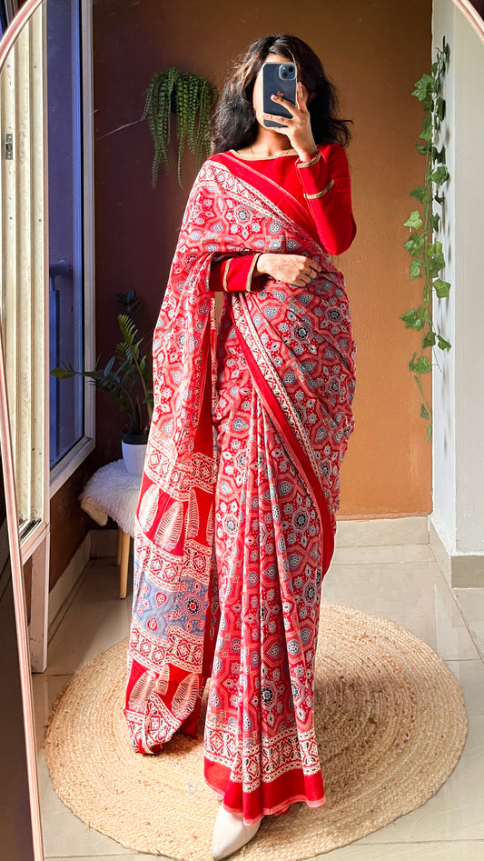 Handblock Printed Pure Cotton Saree – Red Floral - TRT 002