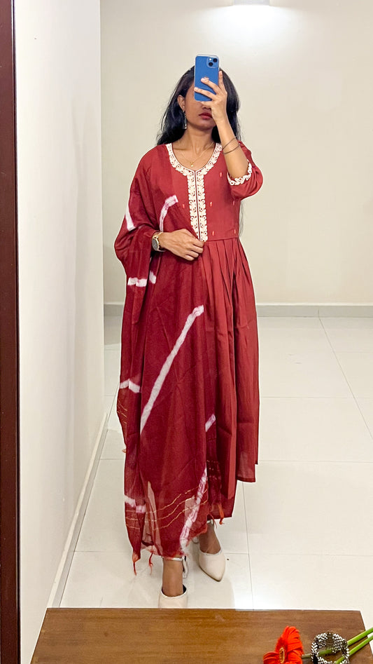 Brick Red Cotton Kurta Swith White Embroidery & Tie-Dye Dupatta –TRSR 003B